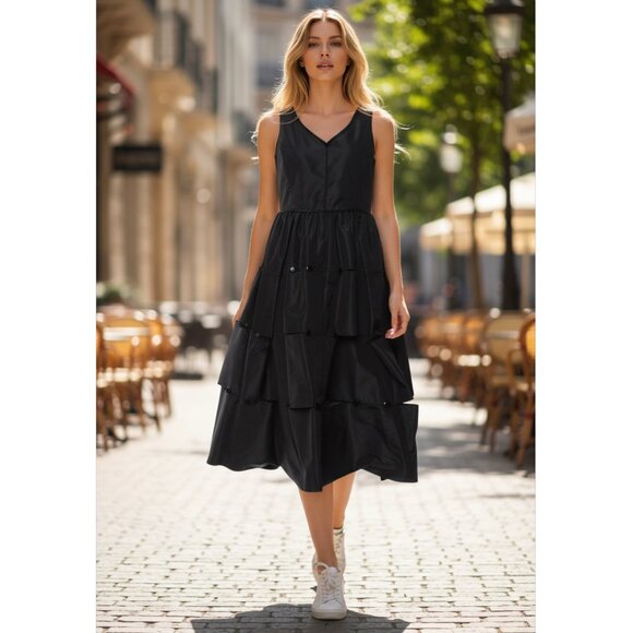 Runway M arc Jacobs Dresses & Skirts - Runway Marc Jacobs Silk Midi Length Dress Size: S  US 4 New